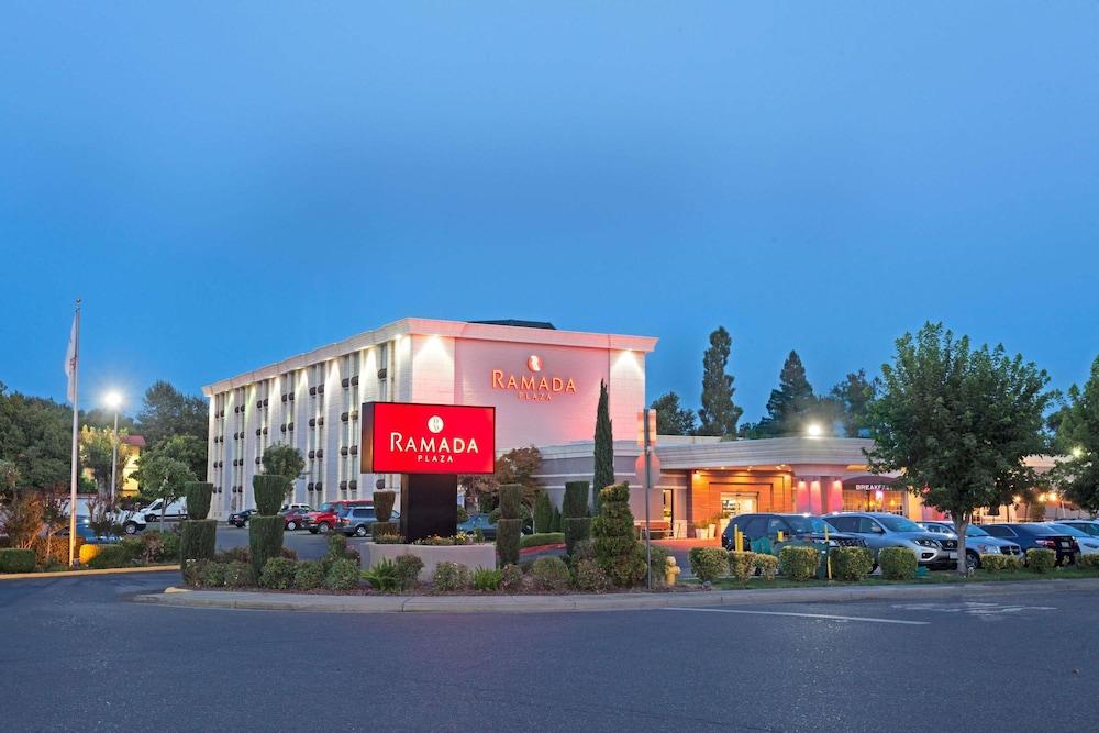 فندق Doubletree By Hilton Chico, Ca المظهر الخارجي الصورة